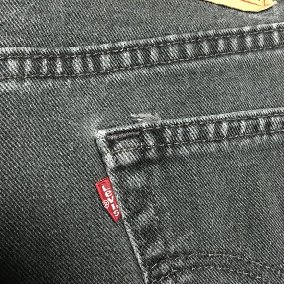 VTG Levis Mens 550 Relaxed Fit Black Jeans size 34 to 36x30 Denim Pants Made USA - Picture 11 of 15